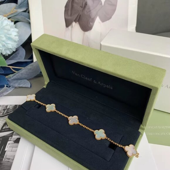 Van Cleef & Arpels  Bracelet - Picture 4 of 5